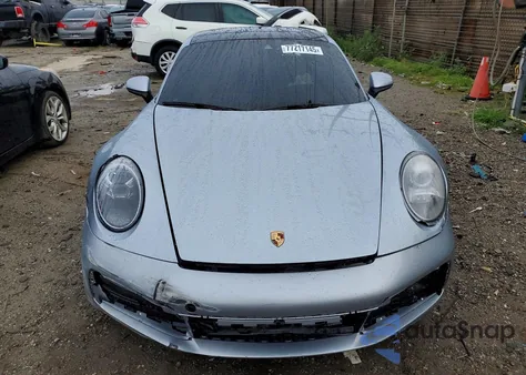 2020 Porsche 911 Carrera z USA, uszkodzony, nr VIN WP0AA2A92LS205578